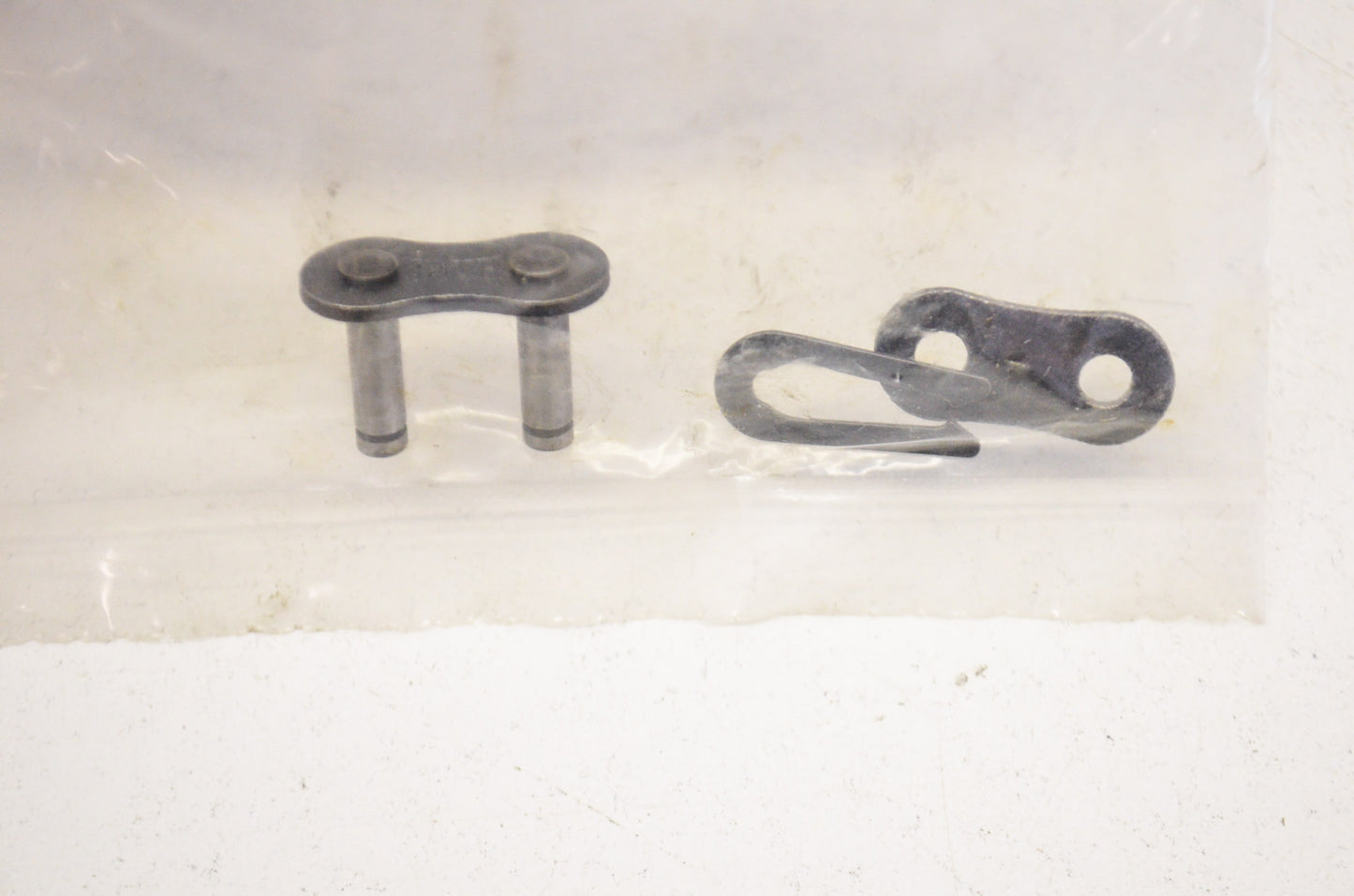 Tsubaki 2402-324, T25-0001, 250001 Connecting Link HC420 QR NOS
