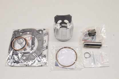 New Wiseco Top End Kit 70mm 83-84 Kawasaki KX250