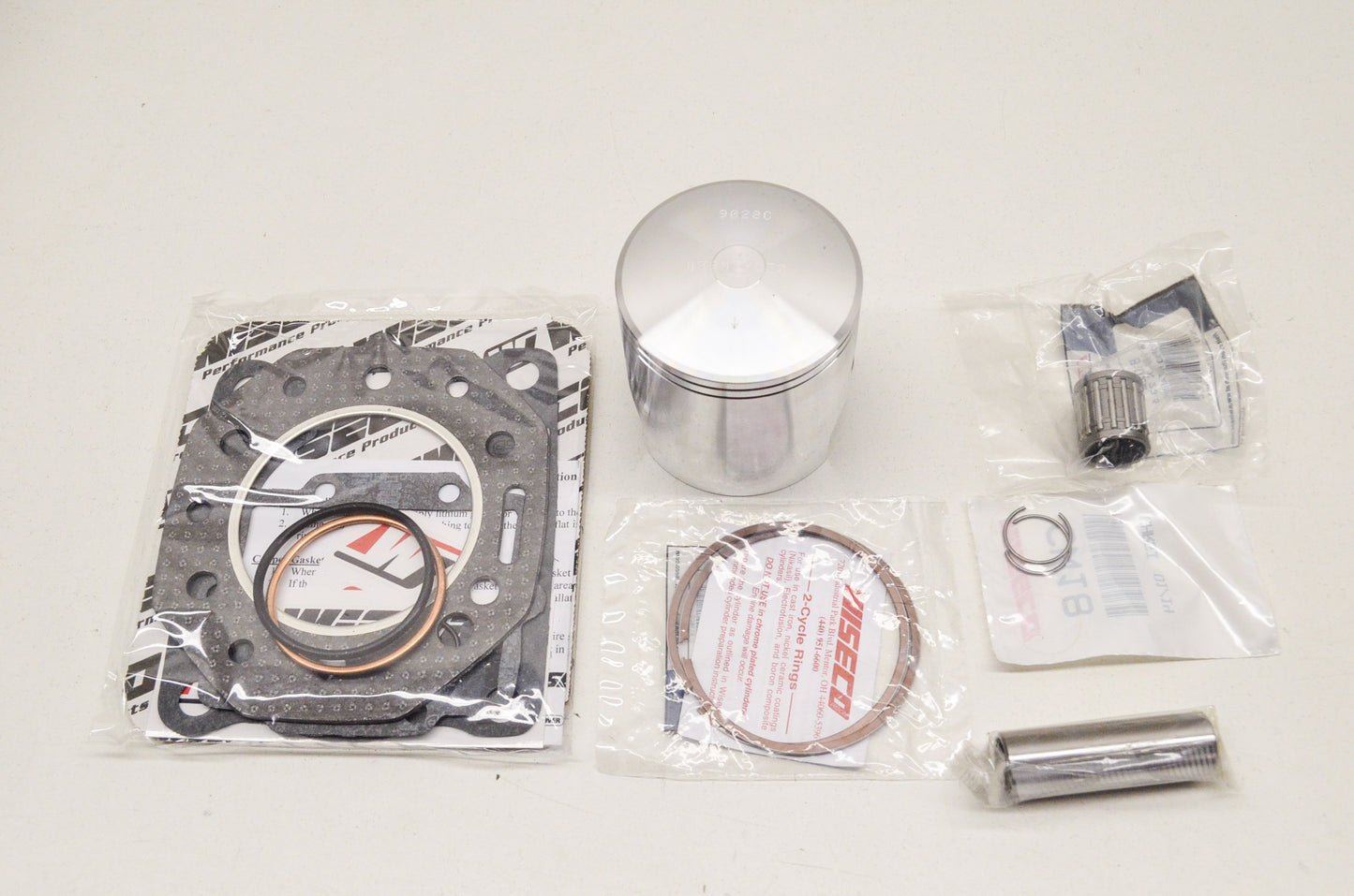 New Wiseco Forged Piston Kit 70.5mm 83-84 Kawasaki KX250