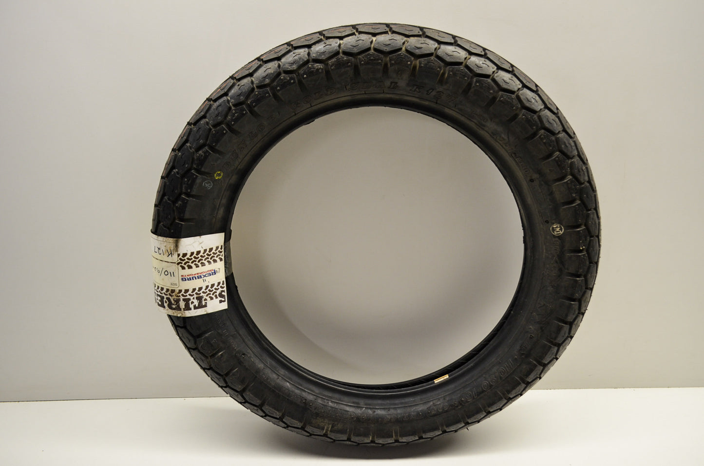 New OEM Dunlop Gold Seal K127 110/90-16 NOS
