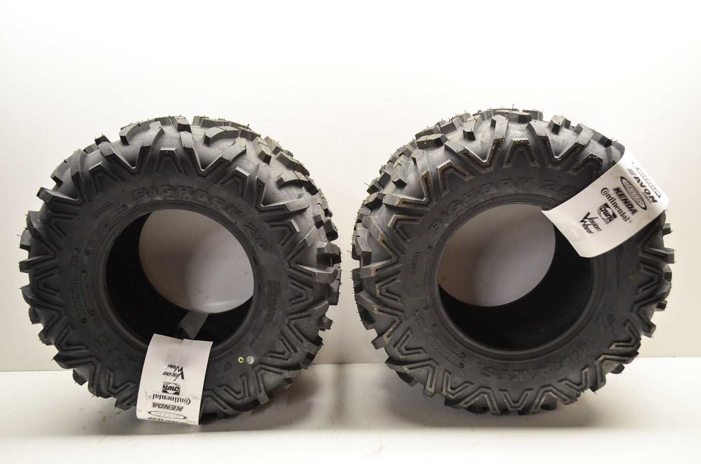 New OEM Maxxis Big Horn 2.0 27X11R12 Qty 2 NOS