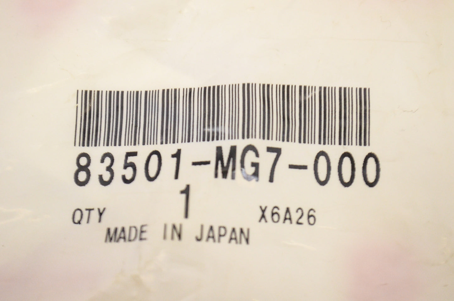 OEM Honda 83501-MG7-000 Side Cover Grommet NOS
