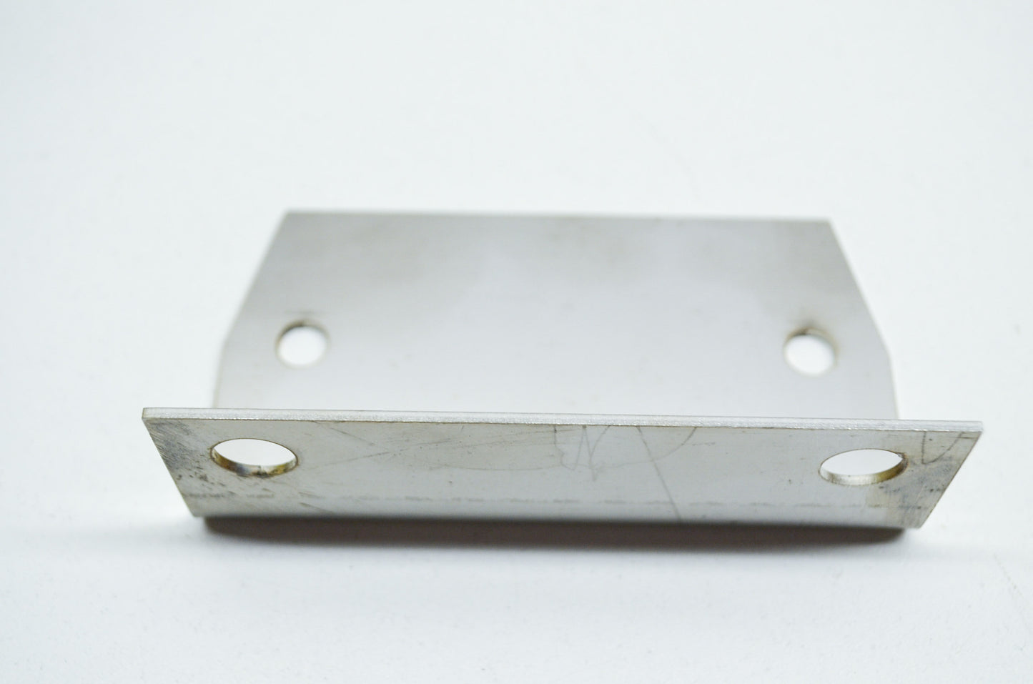 Custom Chrome 25481, 151100 Accel Voltage Regulator Bracket