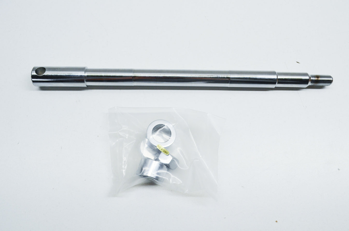 New Custom Chrome Plated Front Axle FL FXWG FXST NOS