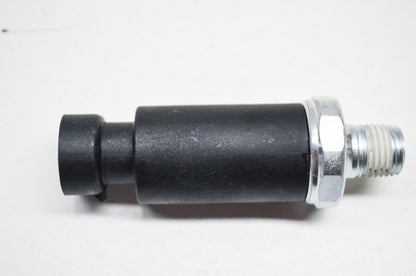OEM Harley-Davidson 74438-99 Oil Press Sender NOS