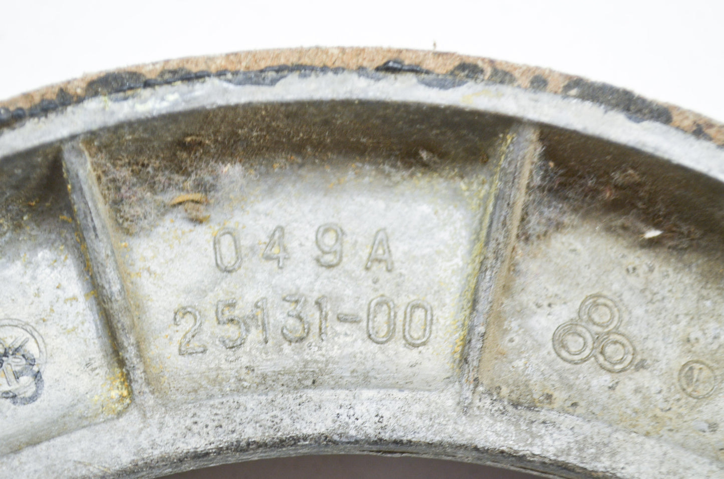 OEM Yamaha 256-25130-00-00 Brake Shoe NOS
