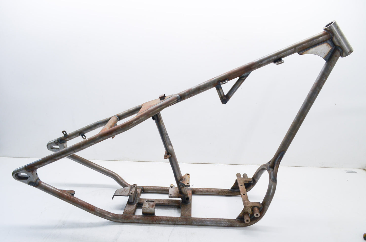 2004 Santee Rigid Frame NOS