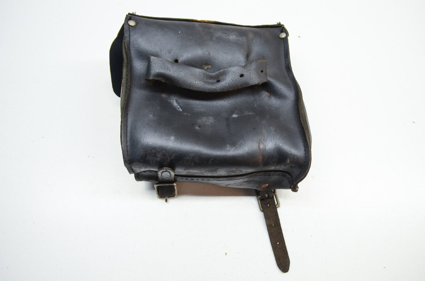 Leather Bag 8'x8'x3.5'