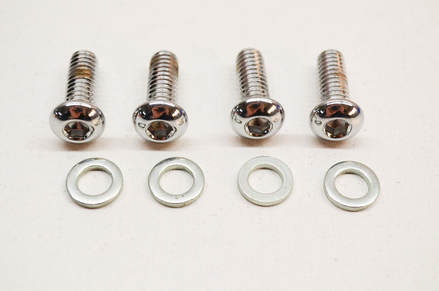 New V-Twin Screw And Washer Qty 4 NOS