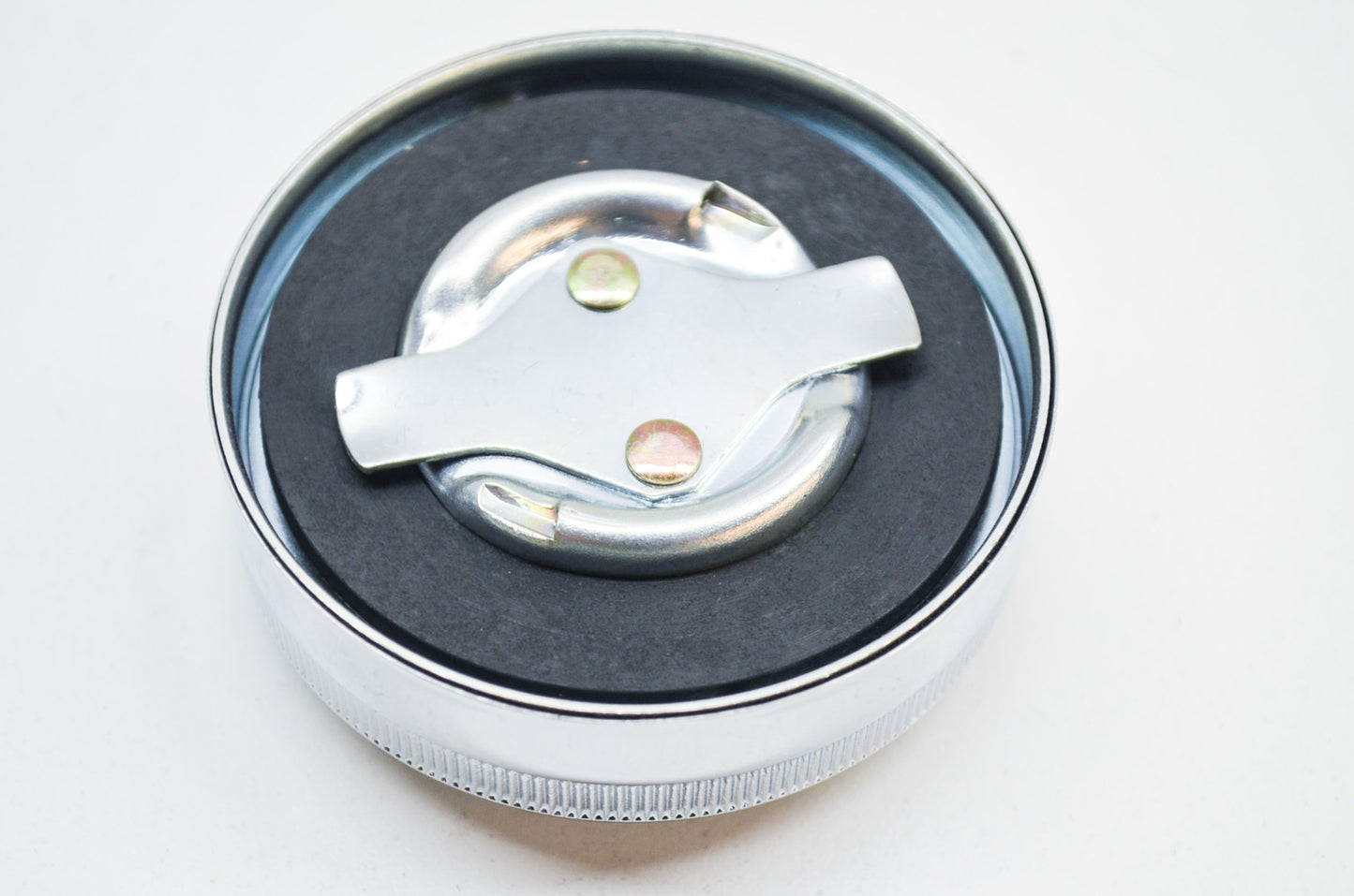 New V-Twin Replica Eaton Gas Cap Vented NOS