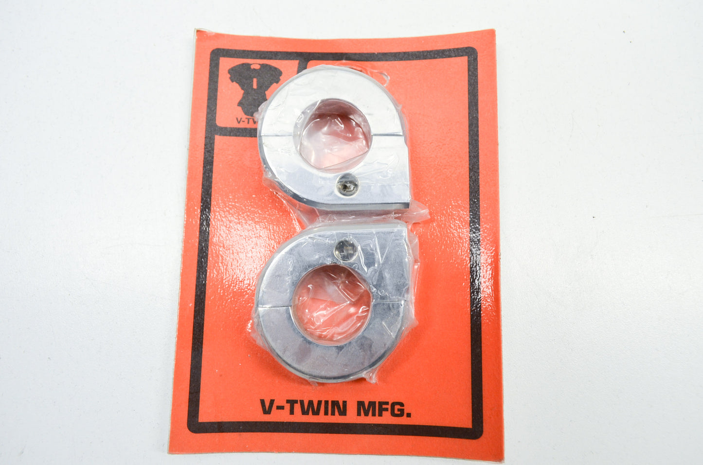 V-Twin 31-0695 1' Universal Mount Clamp Qty 2 NOS