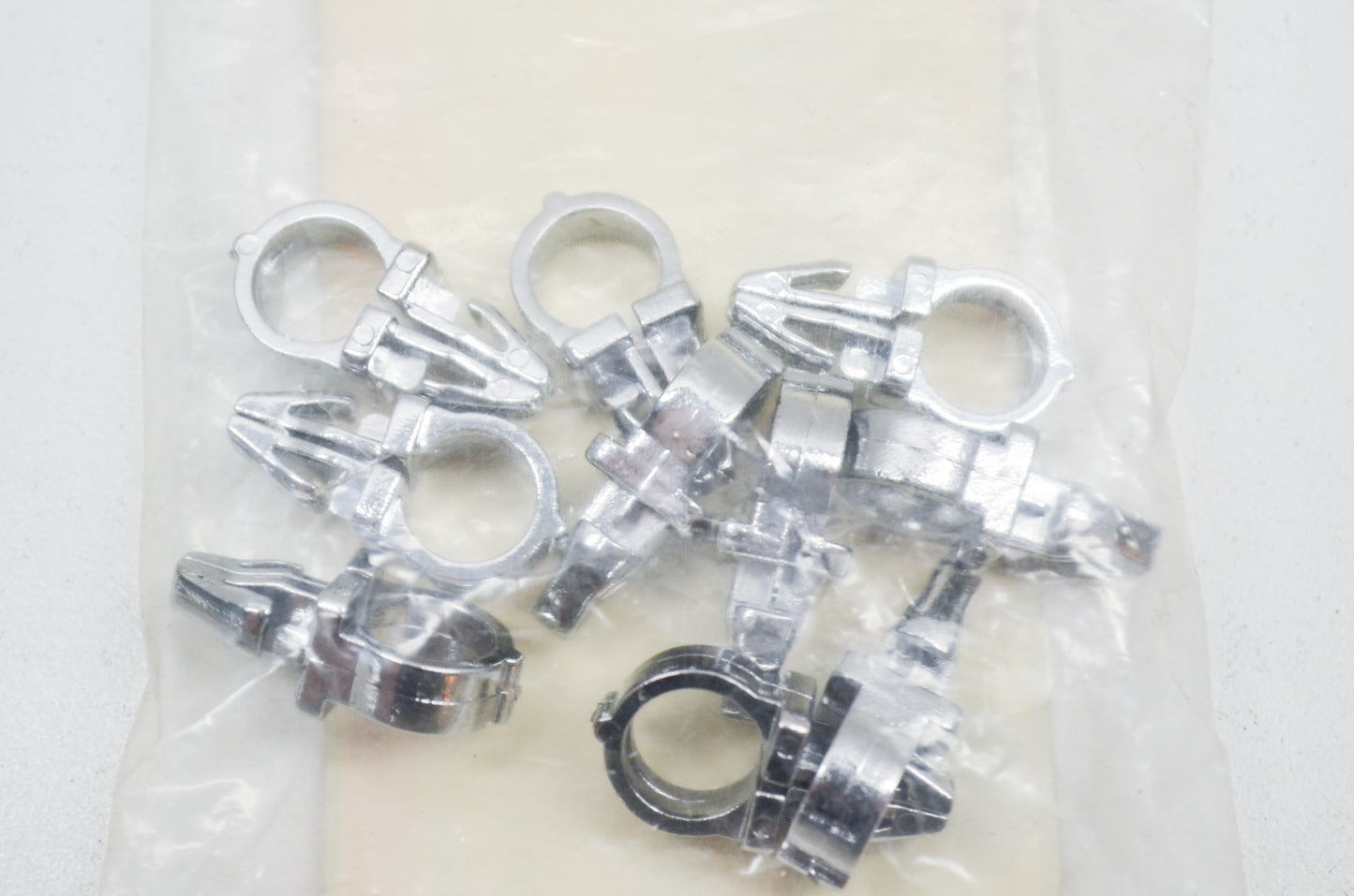 New V-Twin 3/8' Wire Clip Qty 10 NOS
