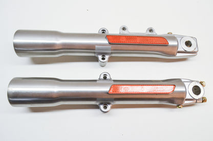 Showa Lower Fork Legs Right And Left Qty 2