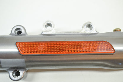 Showa Lower Fork Legs Right And Left Qty 2