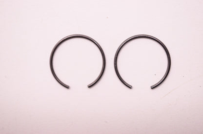 OEM Kawasaki 92036-008 Piston Pin Circlip Qty 2 NOS