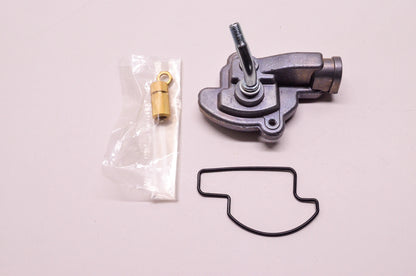 OEM Kawasaki 16005-1083 Chamber Top NOS