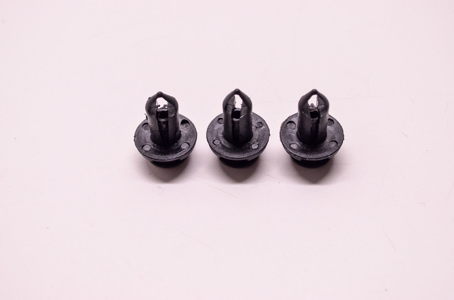 OEM Arctic Cat 3305-448 Mudguard Clip Qty 3 NOS