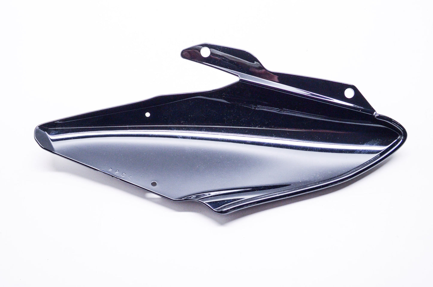 New OEM Yamaha Fairing 3 NOS