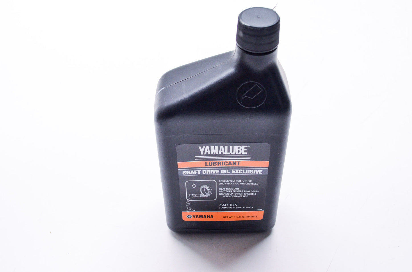 New OEM Yamaha Yamalube Shaft Drive Oil Exclusive Lubricant 1 U.S. QT 946mL NOS