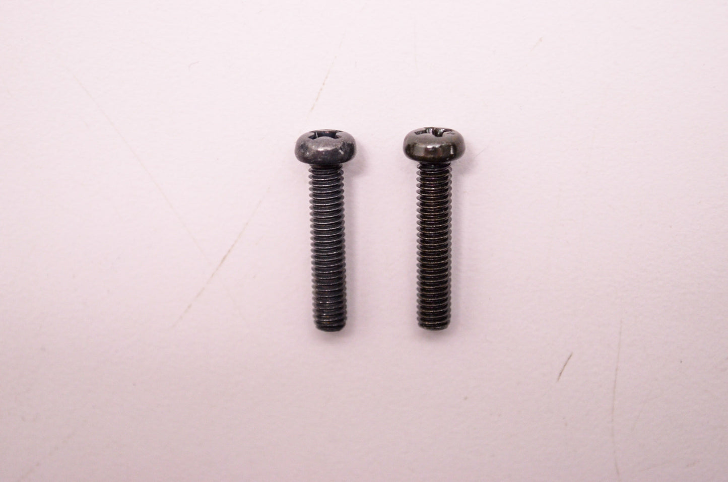 OEM Honda 93500-040200G Pan Screw 4X20 Qty 2 NOS