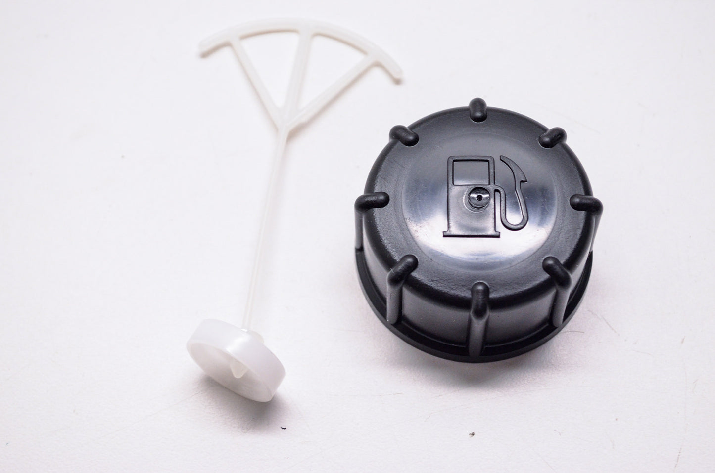 New OEM Honda Fuel Tank Cap Assembly NOS