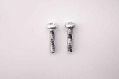 OEM Honda 93500-040160H Pan Screw 4x16 Qty 2 NOS