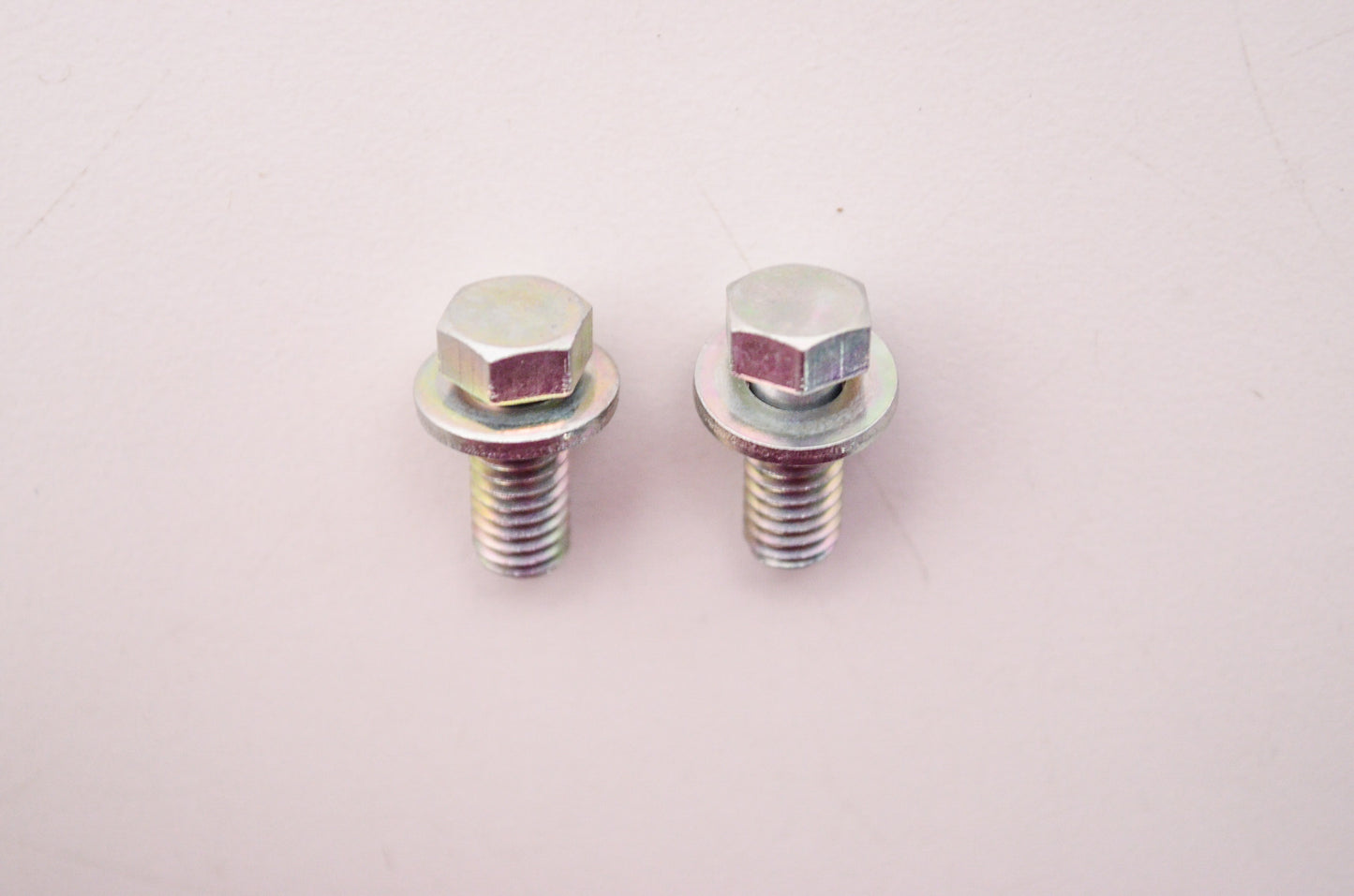 OEM Yamaha 3SP-23356-L0-00 Bolt 2 Qty 2 NOS