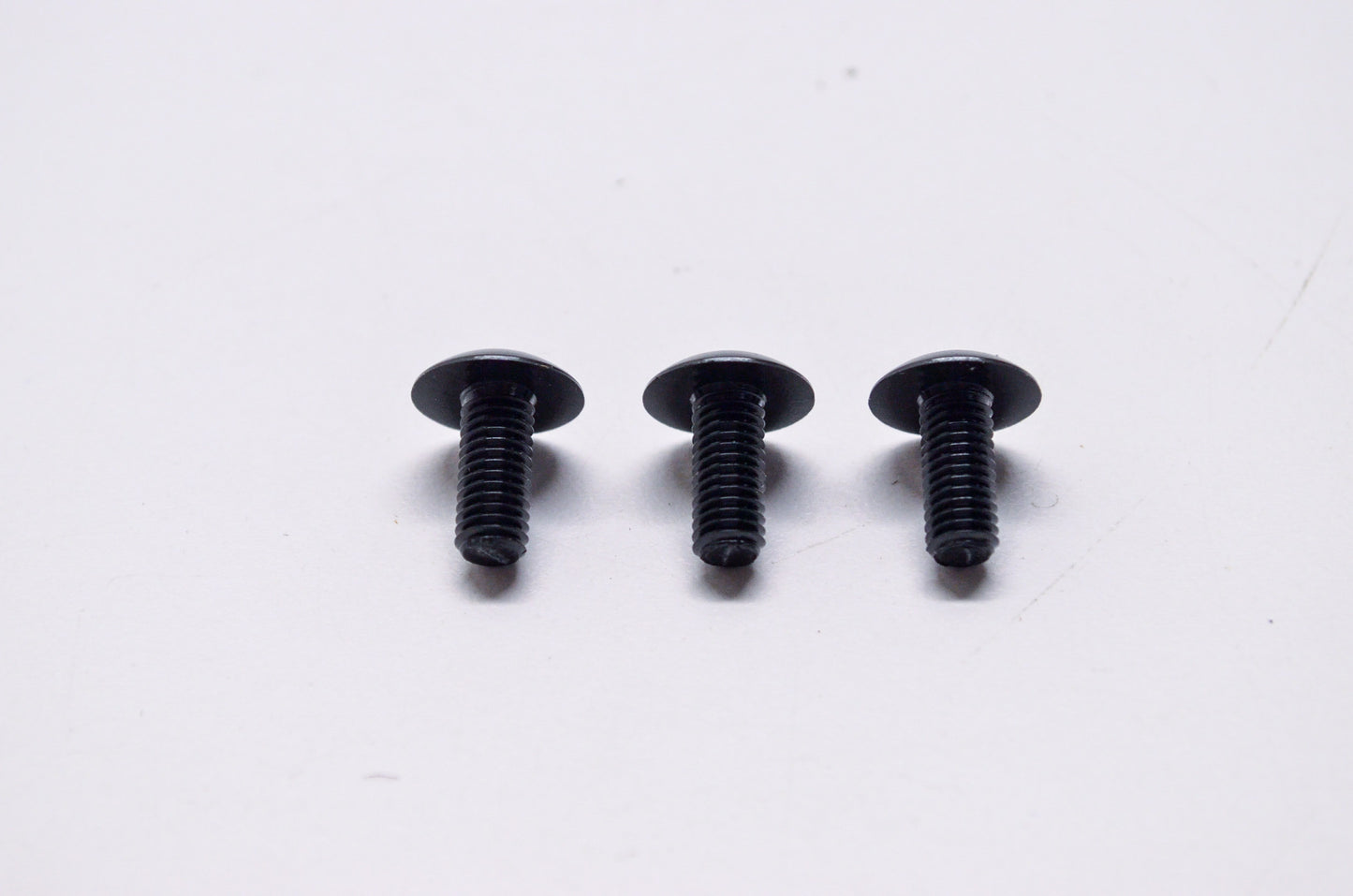 OEM Yamaha 90150-05020-00 Round Head Screw Qty 3 NOS