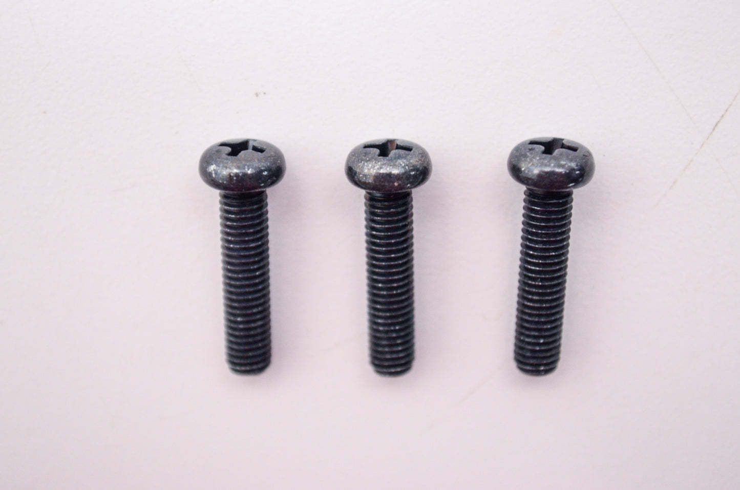 OEM Yamaha 90157-05057-00 Pan Head Screw Qty 3 NOS
