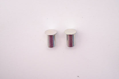 OEM Yamaha 90261-06015-00 Countersunk Rivet 10.3mm Qty 2 NOS