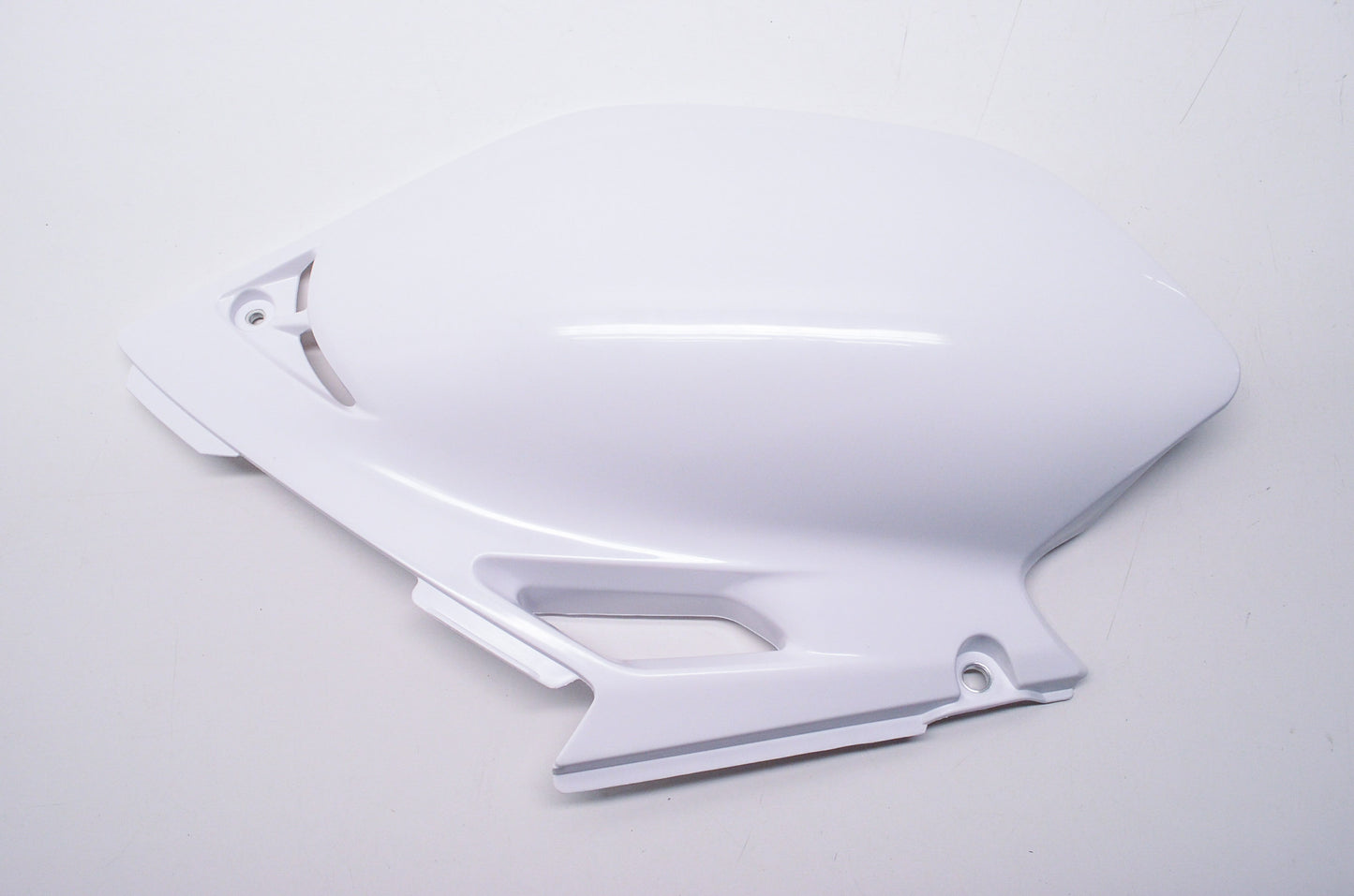OEM Yamaha 5TA-21721-00-00 Side Cover 2 NOS