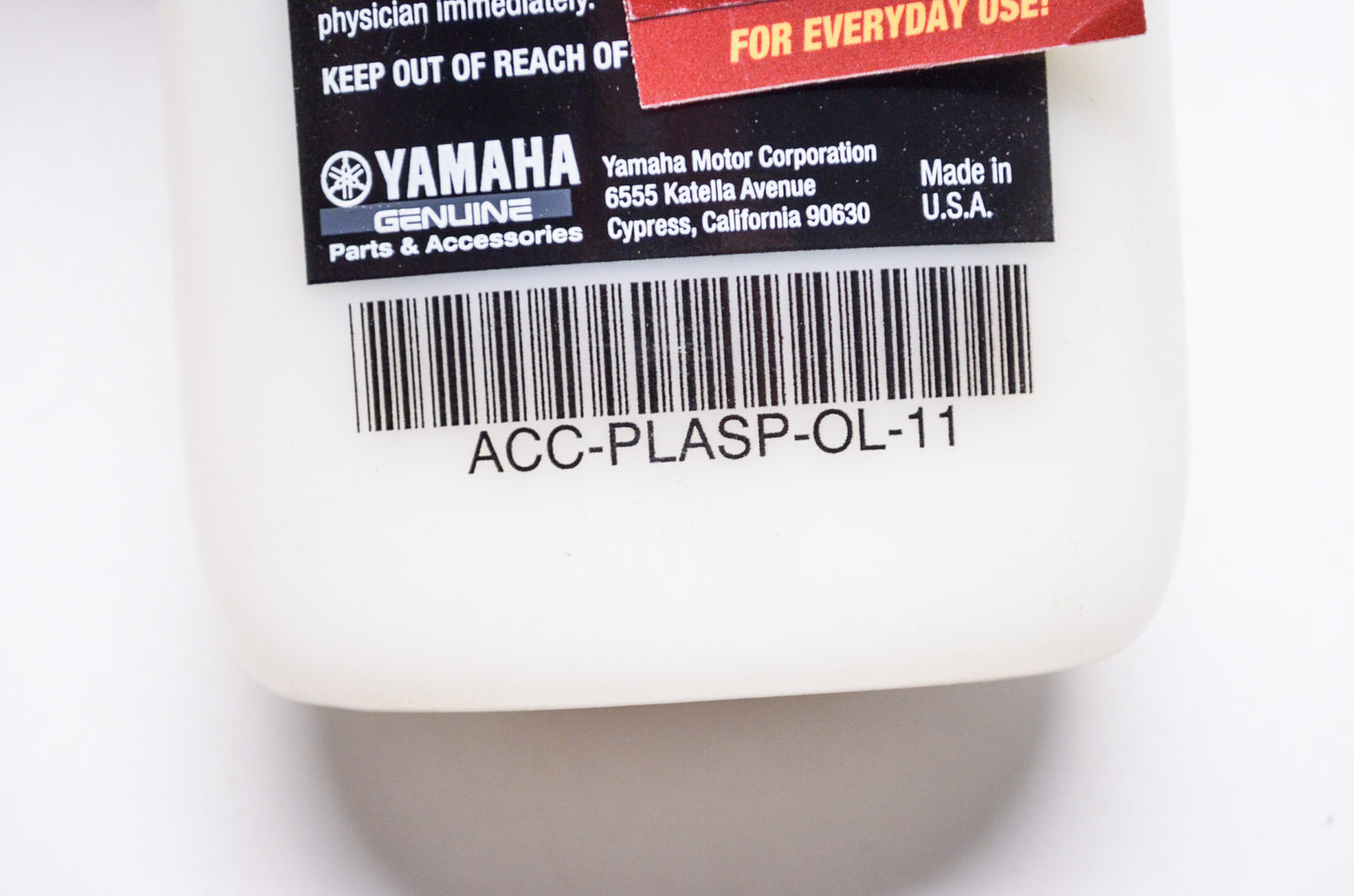 New OEM Yamaha Yamalube Windshield & Visor Plastic Cleaner 8 oz 237 ml NOS