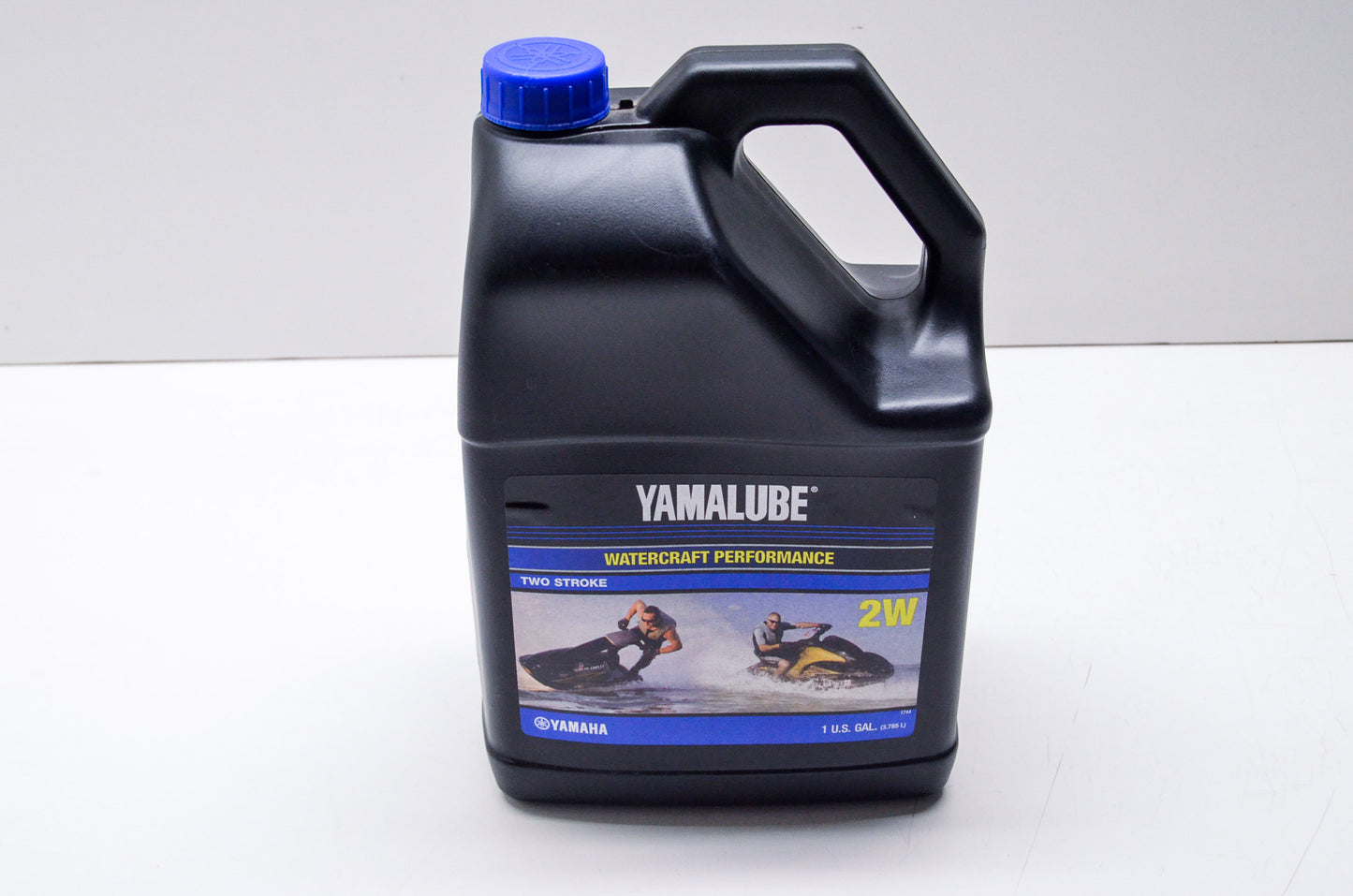 New OEM Yamaha Yamalube Watercraft Performance Two Stroke 2W Oil 1 Gal 3.785 L N