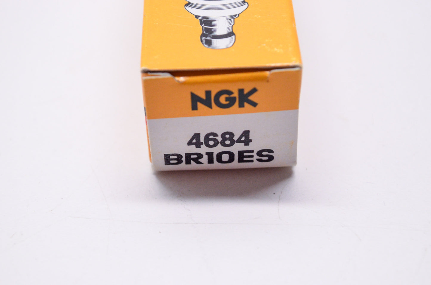 NGK BR10ES, 4684, 0217-634 Resistor Spark Plug Qty 2 NOS