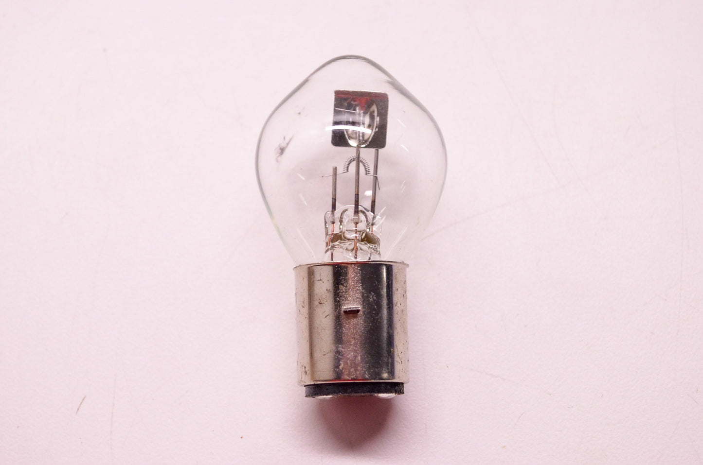 New Solero Lead Free Bulb 12V 45/40W NOS