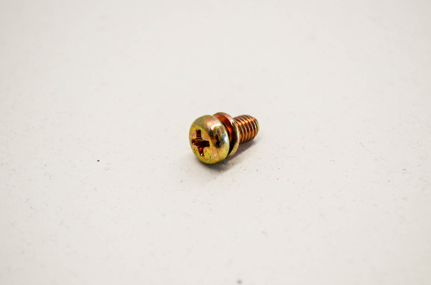 OEM Polaris 7517867 Screw M5X0.8X10,PHPN ZY,L/W SEM NOS