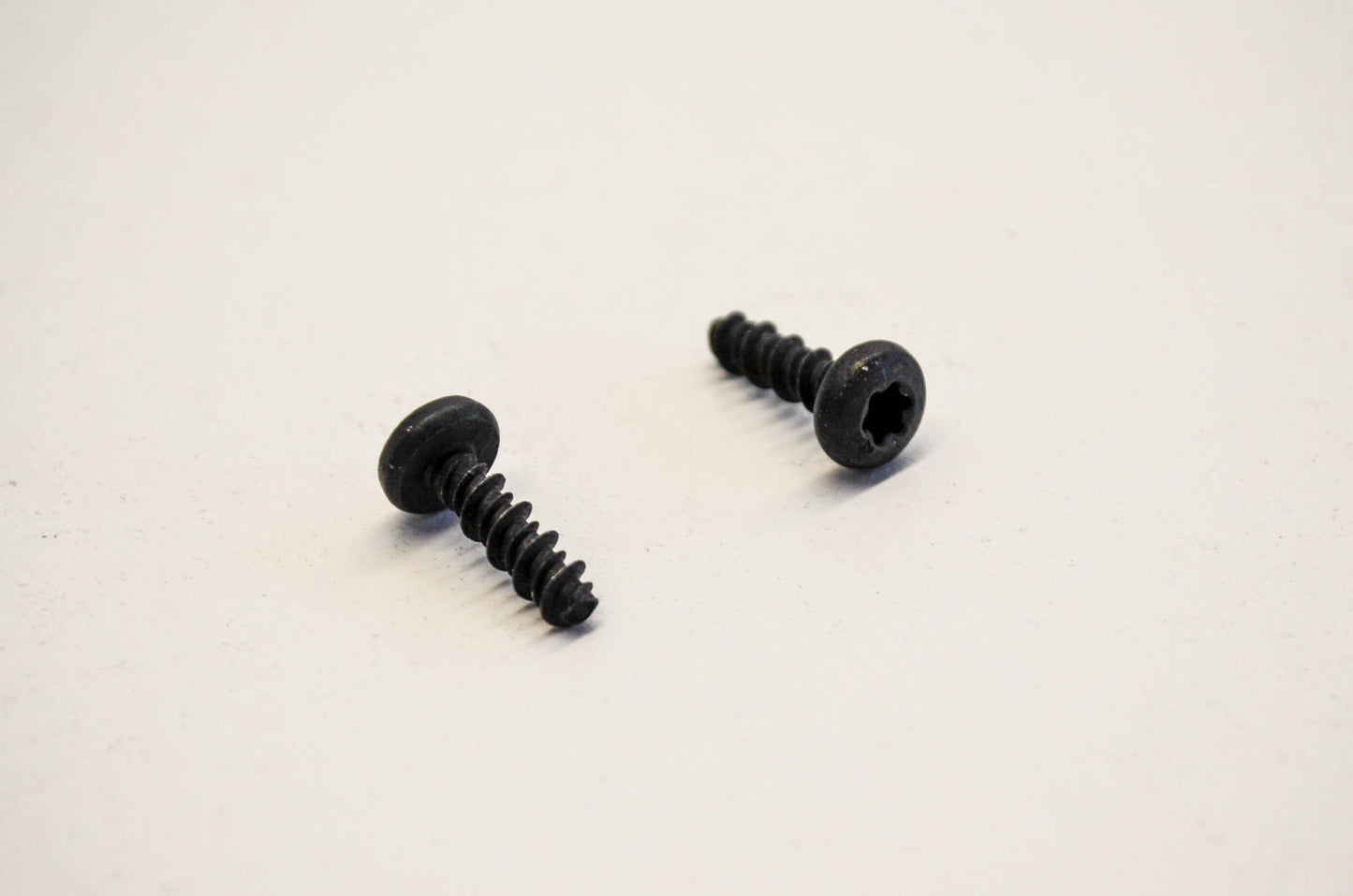 OEM Polaris 7518238 Screw 10X5/8 Qty 2 NOS