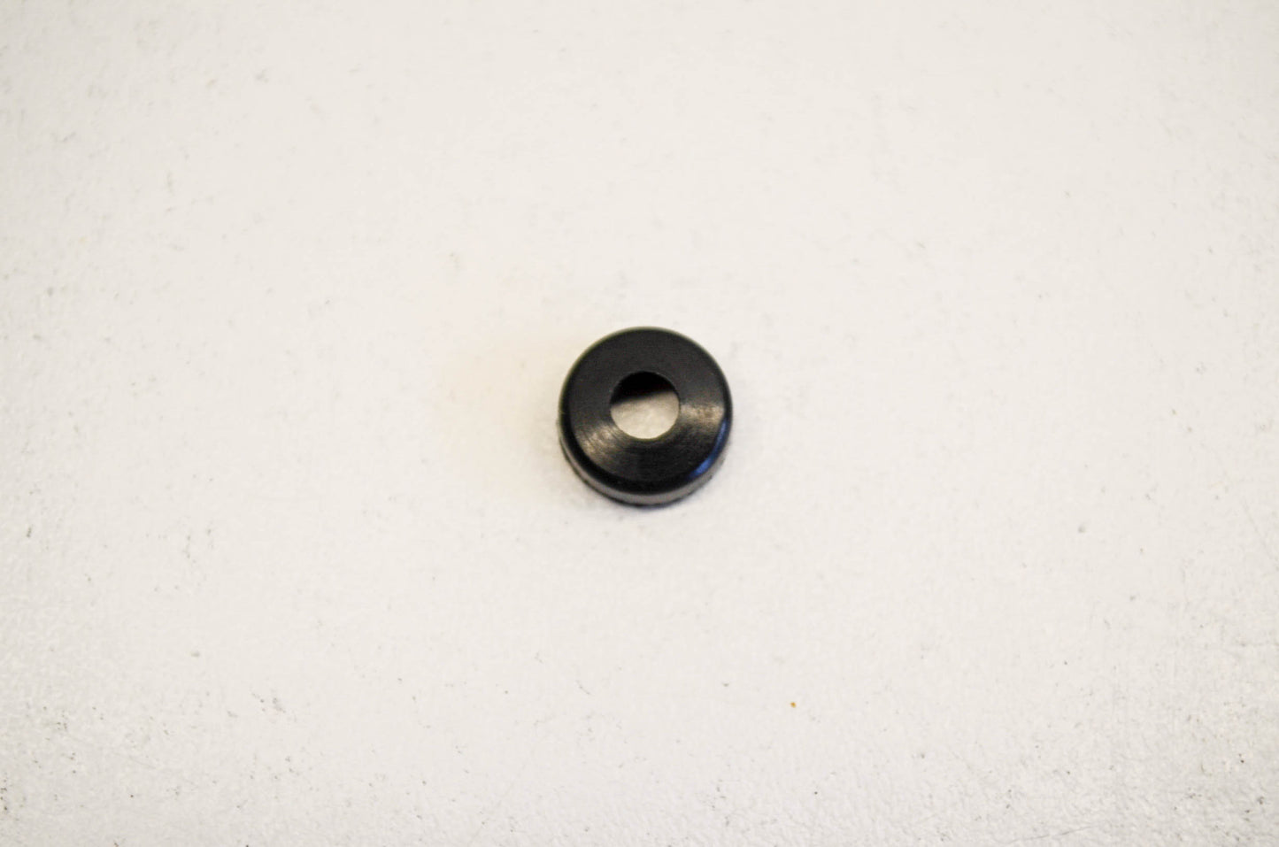 OEM Suzuki 13682-31210 Starter Valve Cap NOS