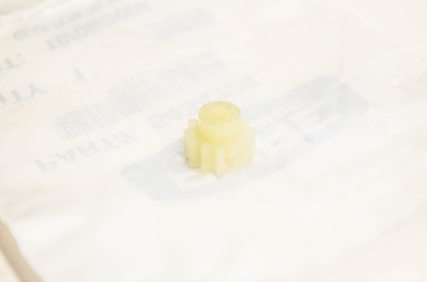 New OEM Polaris Plastic 12 Tooth Gear NOS