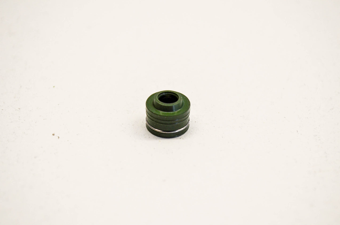 OEM Honda 12209-GB4-682 Valve Stem Seal NOS