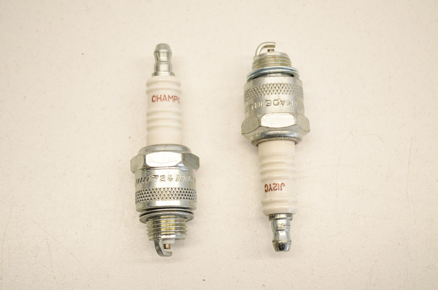 New Champion Spark Plugs QTY 2 NOS