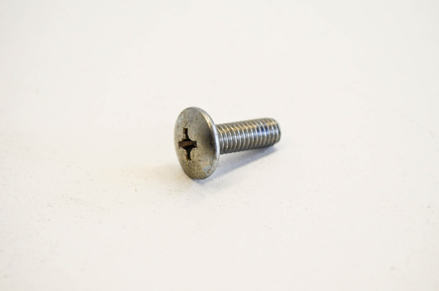 OEM Honda 90103-KZ3-B00 Screw (6X18) NOS