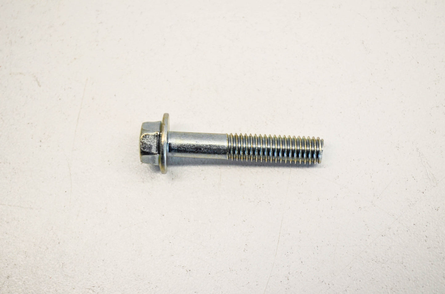 OEM Honda 90004-GHB-690 Flange Bolt (6X32) NOS
