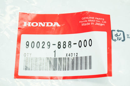 OEM Honda 90029-888-000 Bolt (6X16) (CT200) Qty 2 NOS