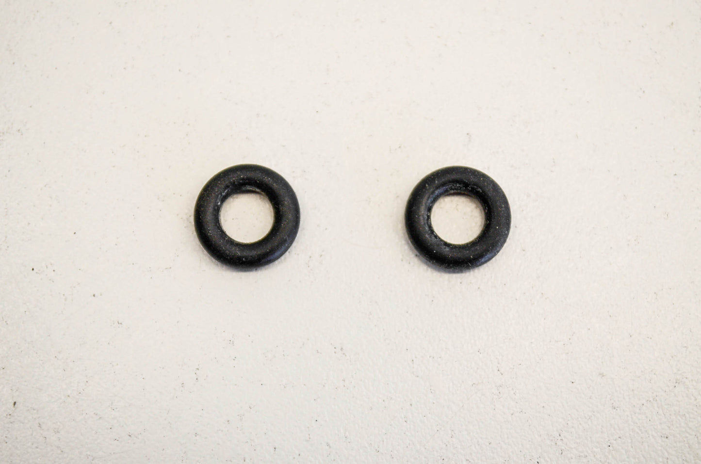 OEM Honda 91319-323-000 O-Ring (6X3) Qty 2 NOS