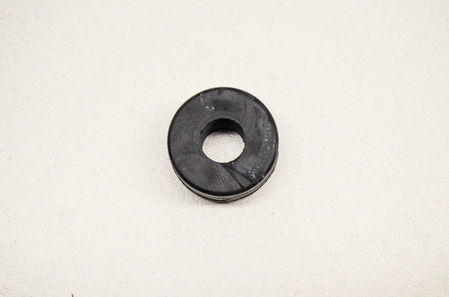 OEM Honda 19051-KA4-000 Rubber NOS