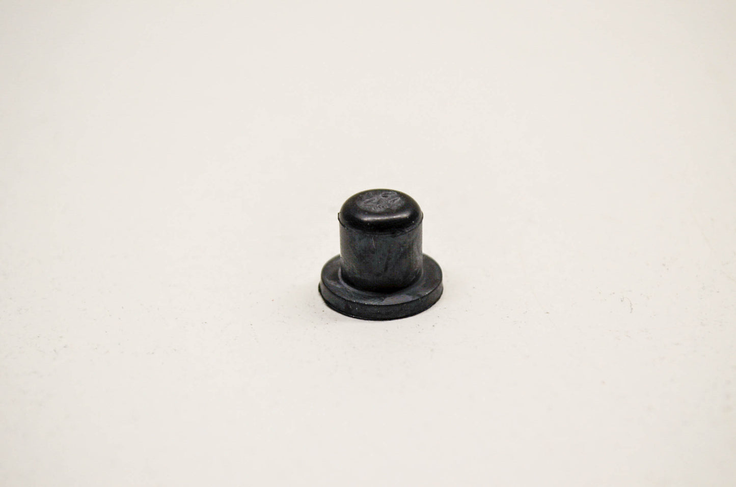 OEM Honda 19113-MB1-870 Rubber NOS