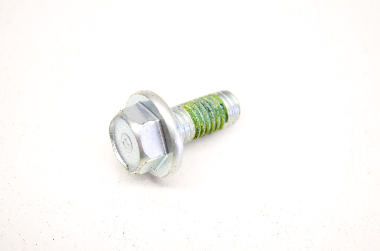 OEM Honda 90156-HB9-770 Flange Bolt 8x18.5 NOS