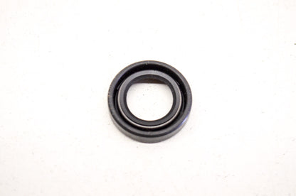 OEM Honda 91201-028-000 Oil Seal 13X22X5 NOS