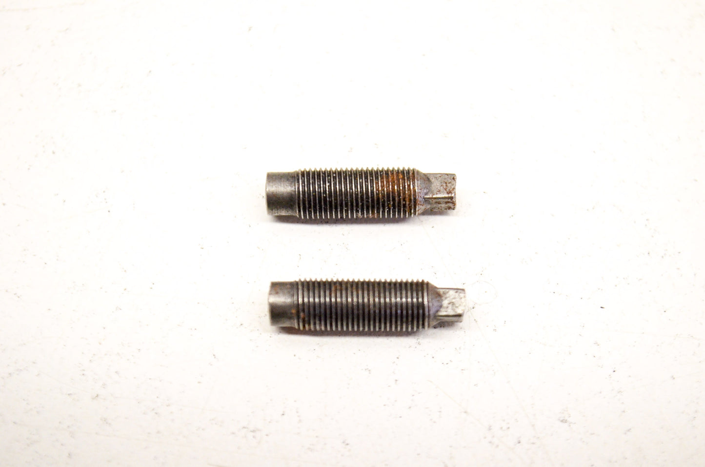 OEM Honda 90012-333-000 Tappet Adjusting Screw Qty 2 NOS